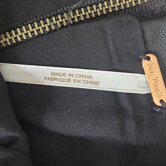 Free people skirt size 4 - Picture 4 of 5